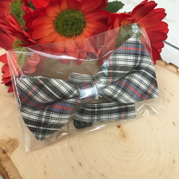 Boys Black, Blue, Red & White Plaid Bow Tie - Picture 4 of 4